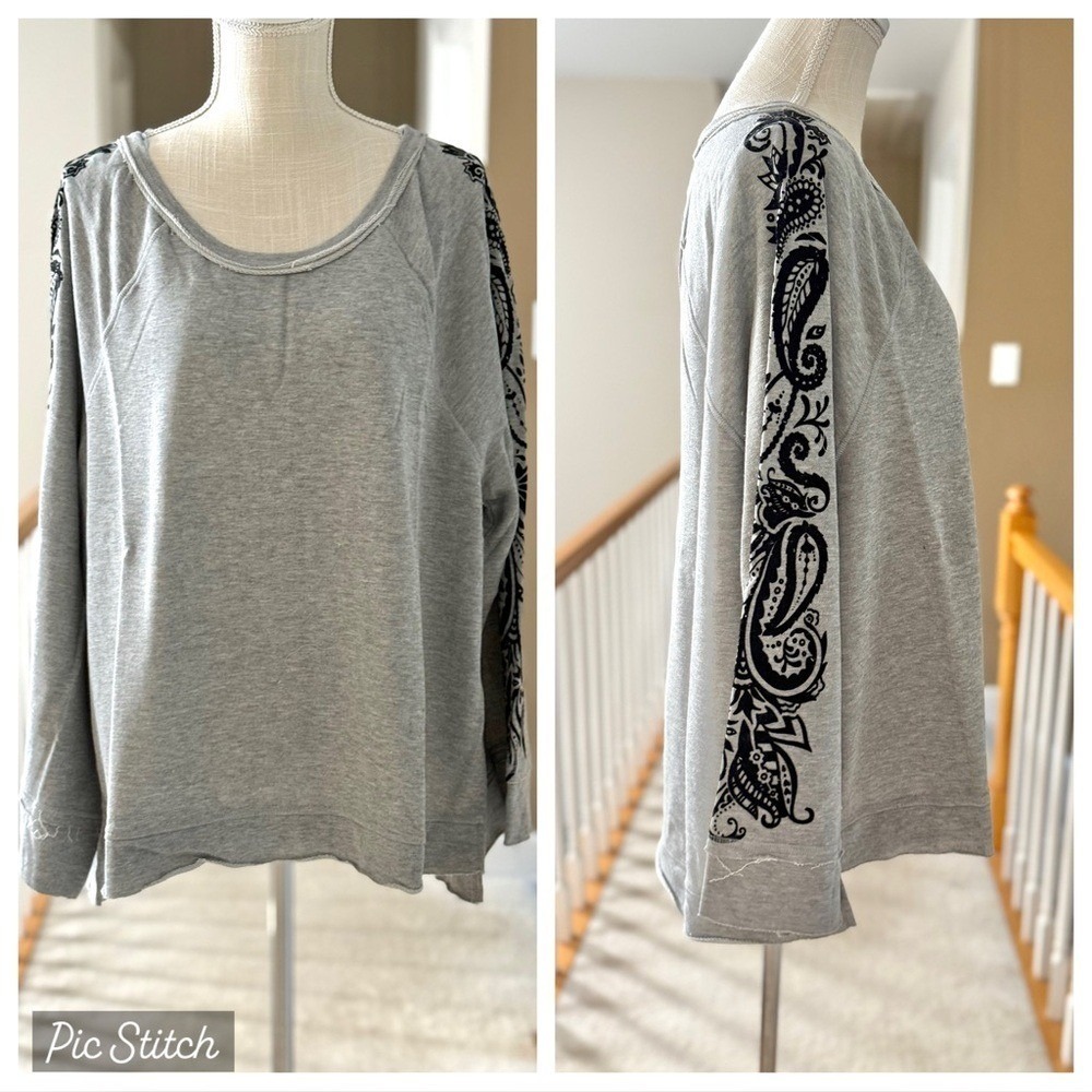 Seven7 French Terry Bell Sleeve Sweatshirt Heather Grey‎ Paisley Graphic XL